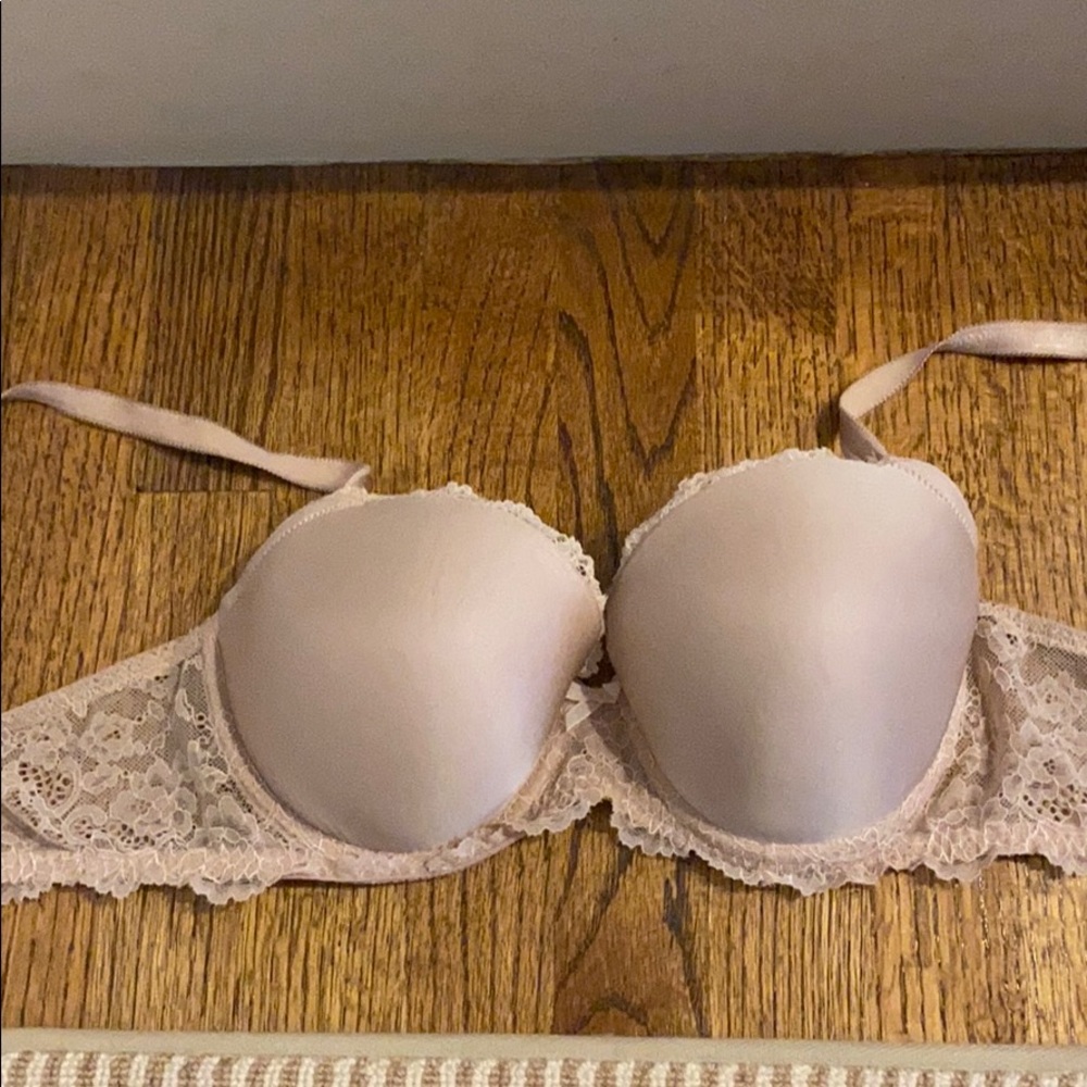 Victoria’s Secret Dream Angels lined demi bra